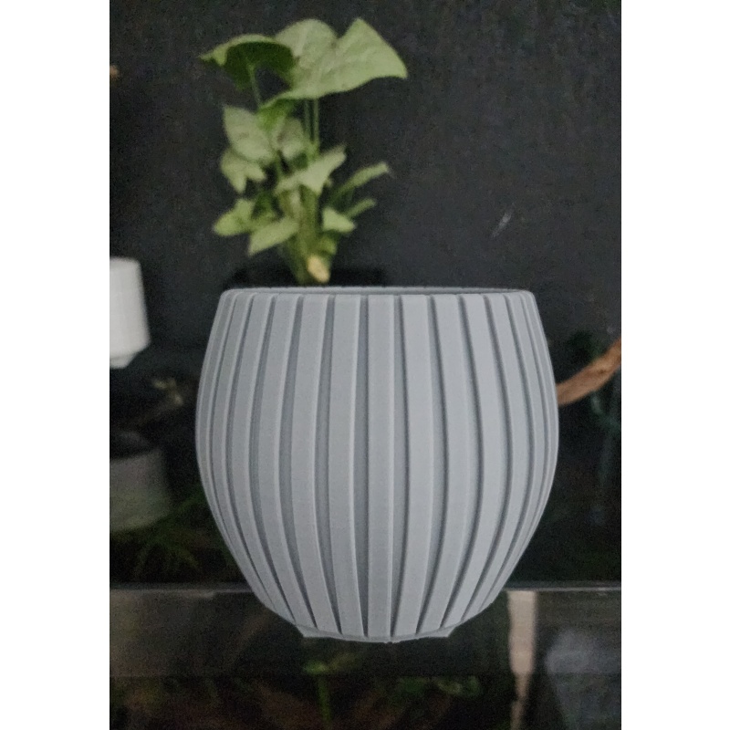 Wicking planter